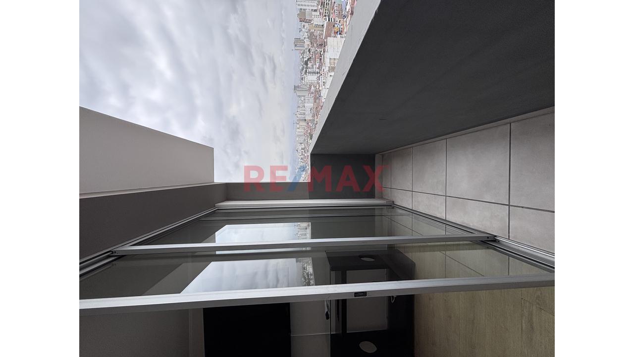 Departamento Semi Amoblado En Paseo De La República — foto 5