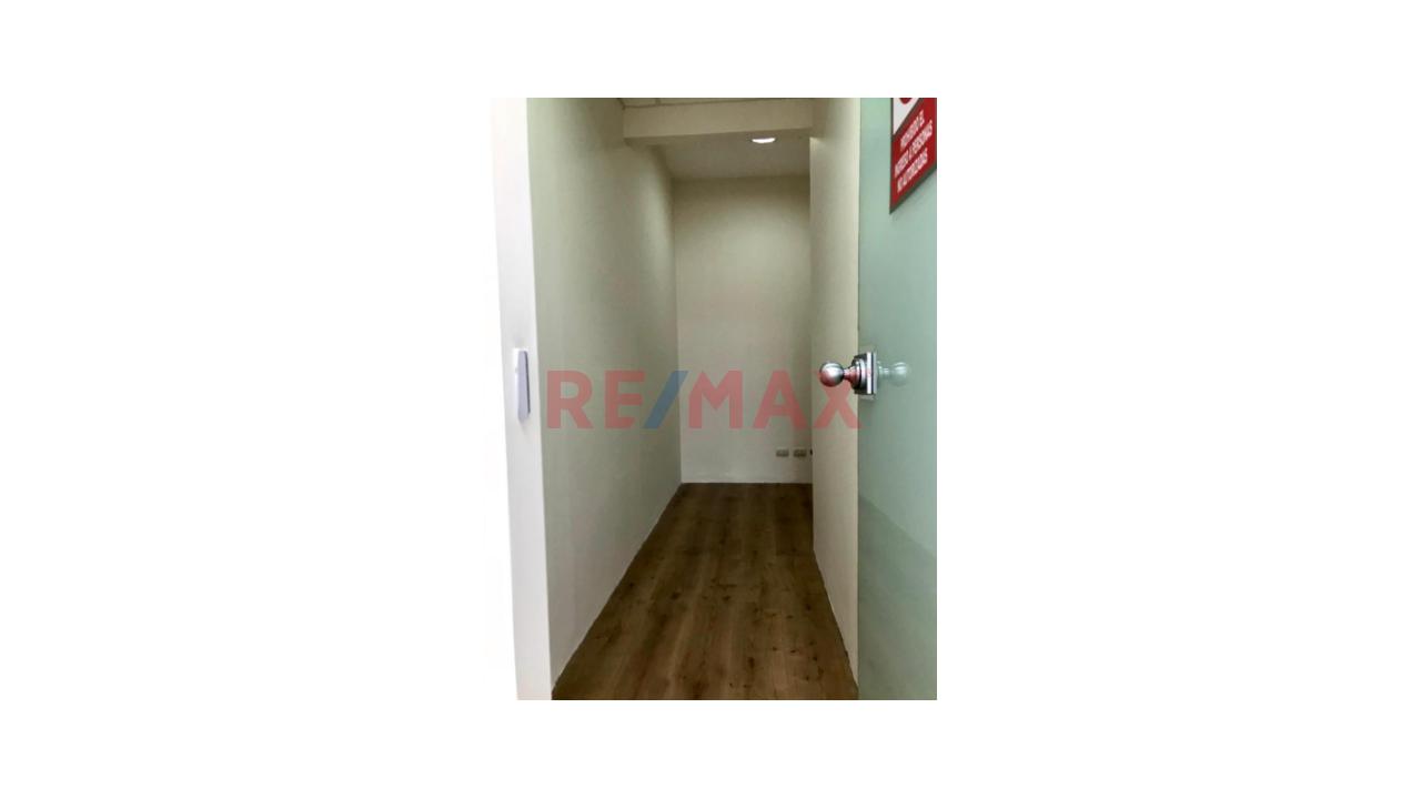 Venta Oficina En San Isidro — foto 7