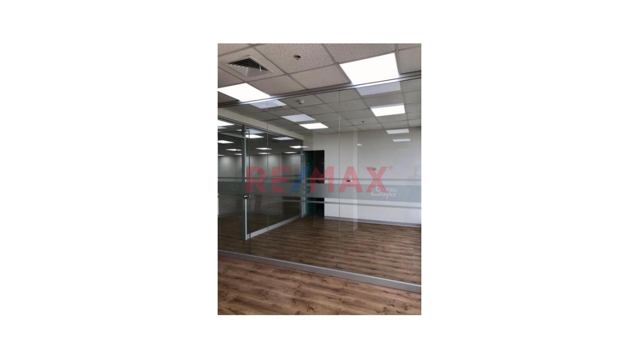 Venta Oficina En San Isidro — foto 2