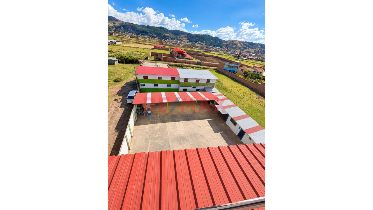 🏢✨ ¡Gran Propiedad Multifuncional En Venta – Izcuchaca, Anta! ✨🏢 - 1
