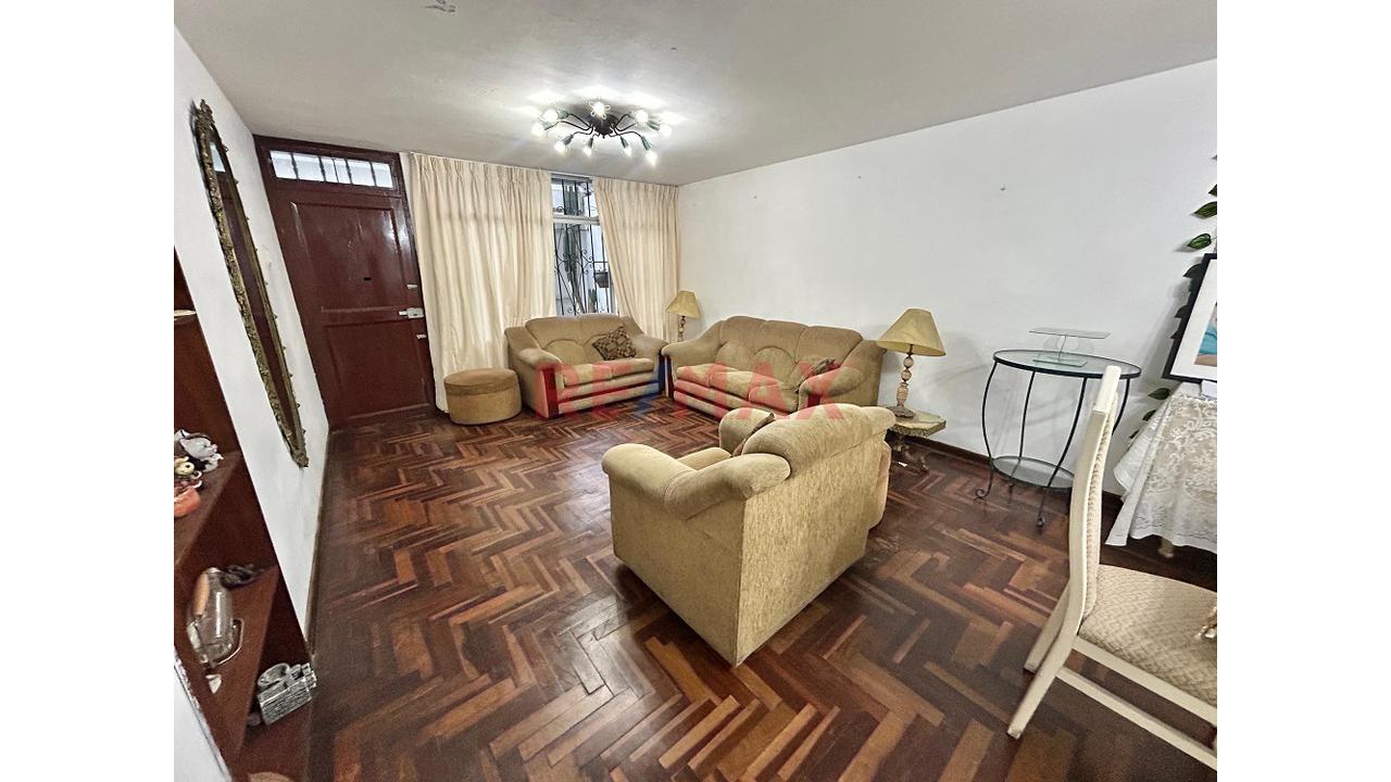 🏡 Casa En Venta En Maranga – San Miguel | 8 Dormitorios | 2 Cocheras — foto 3