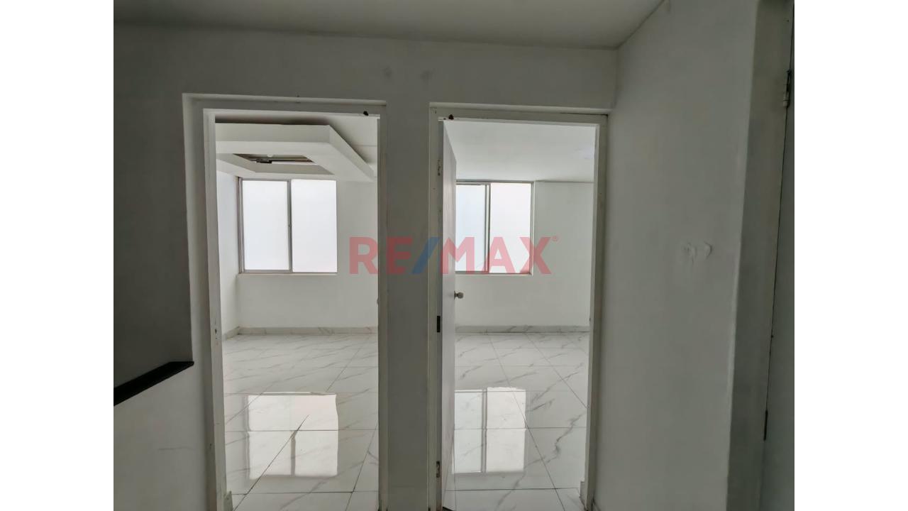 Propiedad Con Gran Potencial Comecial En Matellini Chorrillos - 17