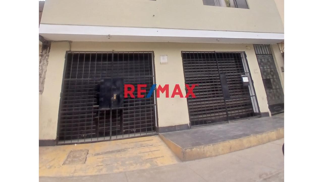 Alquiler De 100Mt Para Negocio-Almacen-Oficina - 1