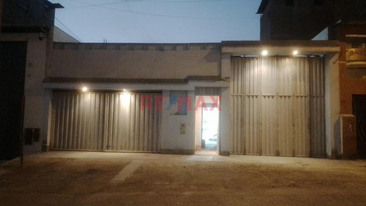 Alquiler Local Comercial A Unos Pasos De La Estacion Del Tren Villa Maria