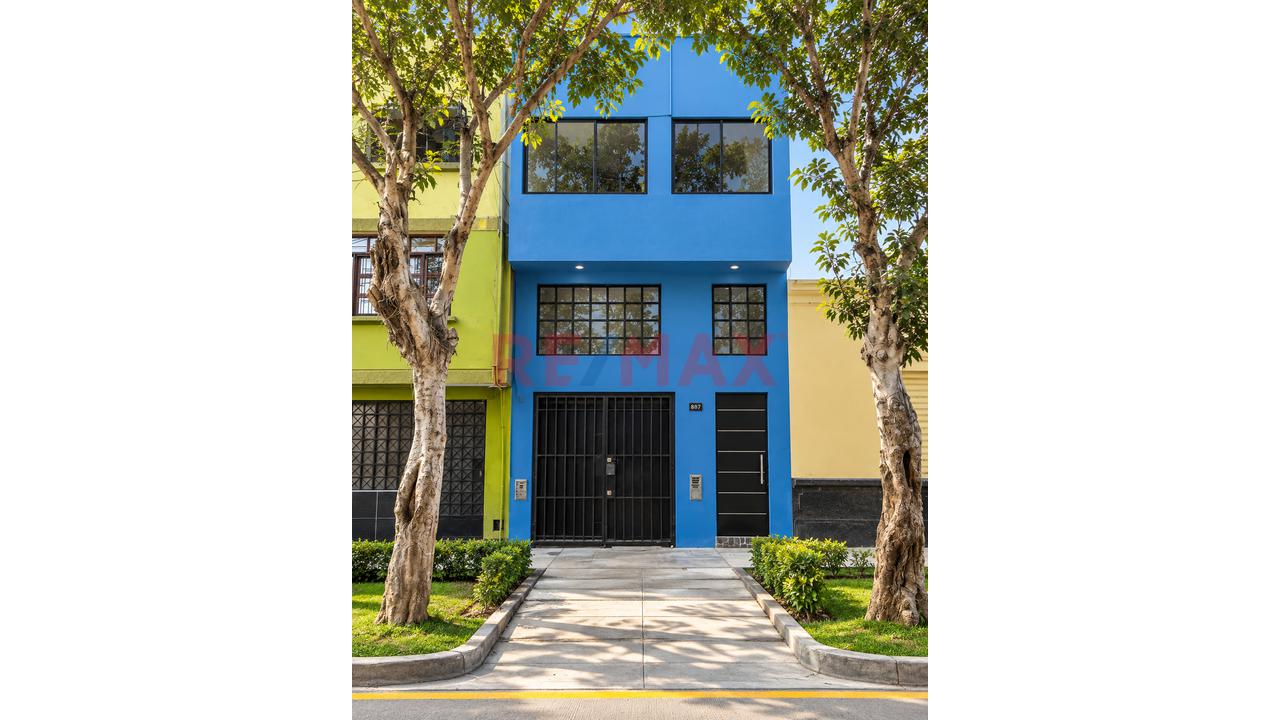 Casa De 4 Pisos En Venta En Santa Beatriz - Excelente Oportunidad De Inversion