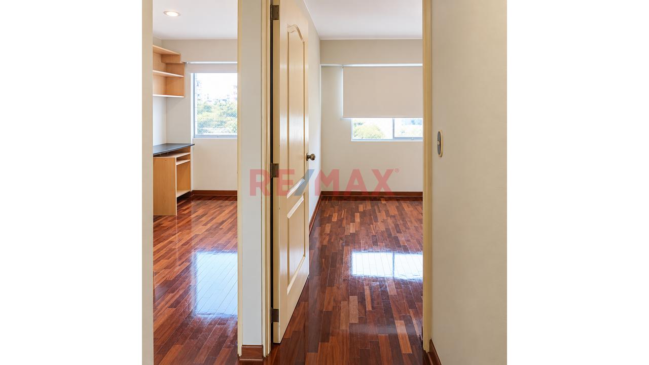 Alquilo Departamento De 3 Dormitorios 106 M2 En Miraflores — foto 12