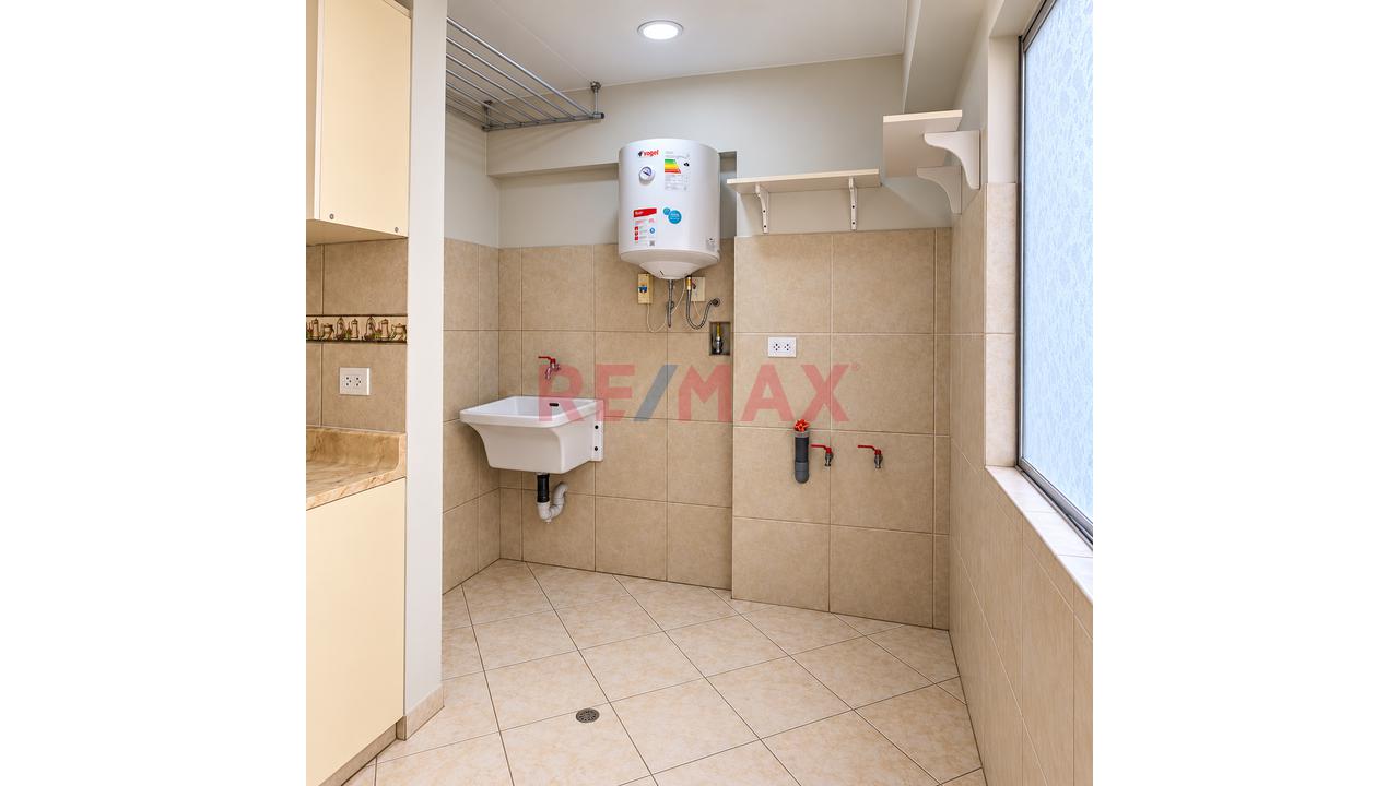Alquilo Departamento De 3 Dormitorios 106 M2 En Miraflores — foto 9
