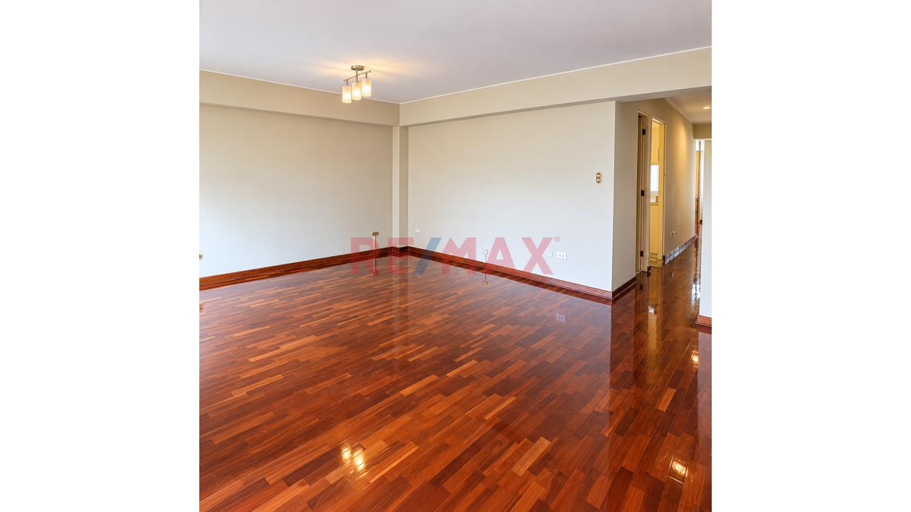Alquilo Departamento De 3 Dormitorios 106 M2 En Miraflores — foto 5