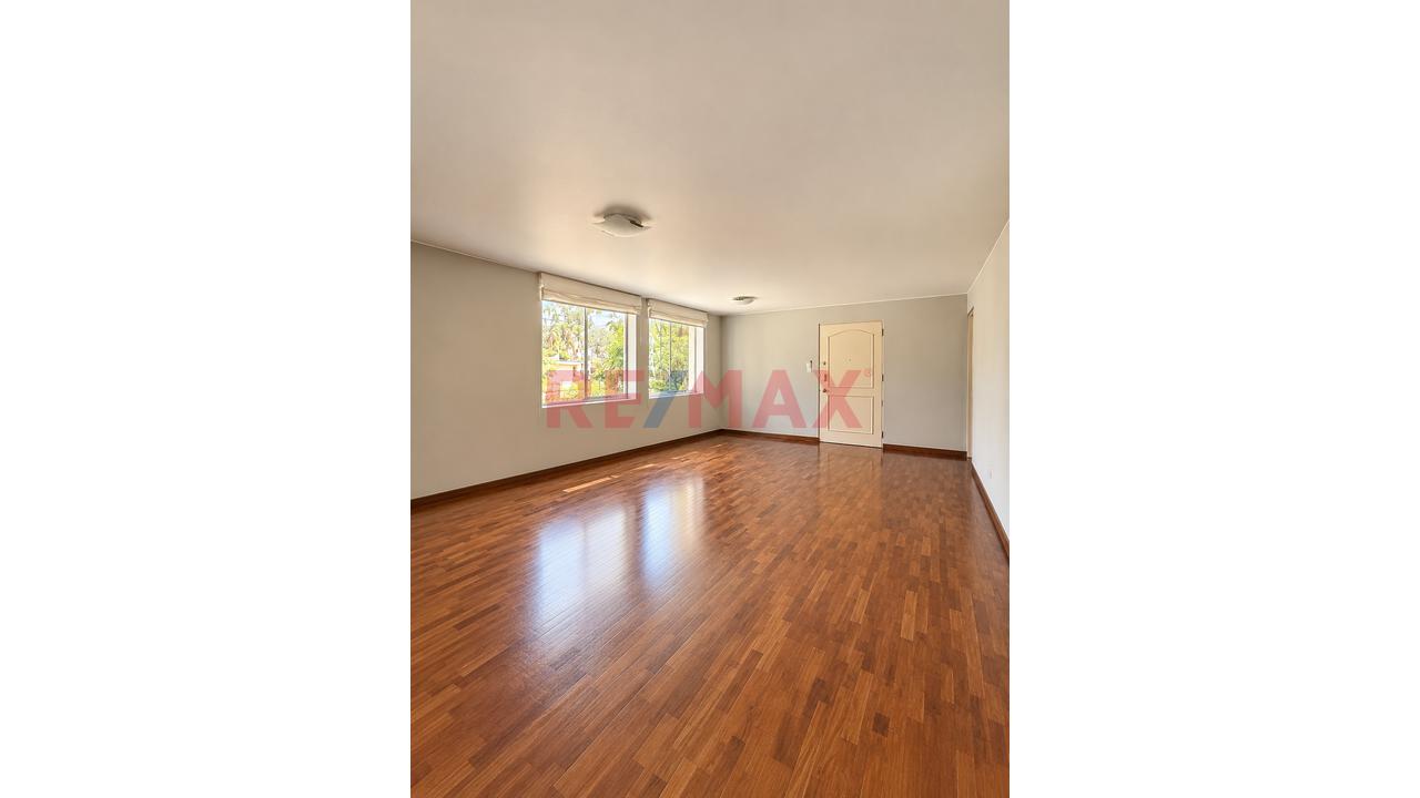 🏡 Alquiler De Amplio Departamento Frente A Parque En La Castellana – Surco - 18