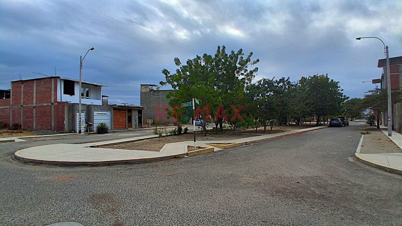 😮 De Ocasión Lote En Venta 📐90 M² ( 6 X 15 ) 📮 Mz A7 Lote 19 Urb. Casuarinas Etapa 3 — foto 2