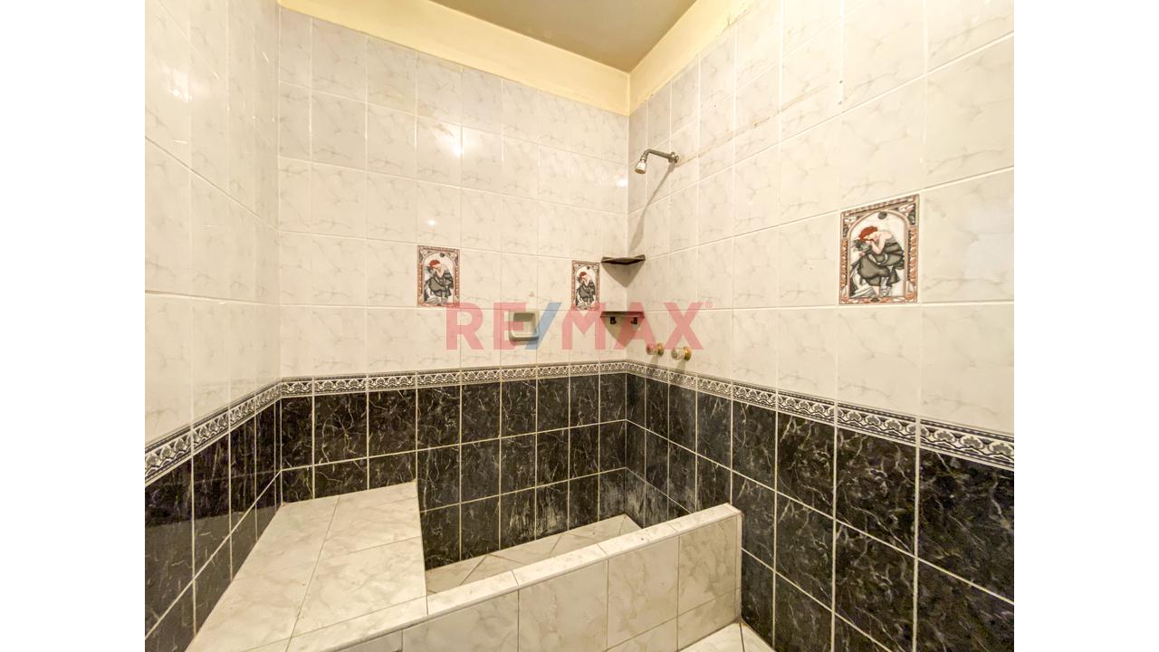 Local / Departamento 2Do Piso Av. San Felipe Comas — foto 5