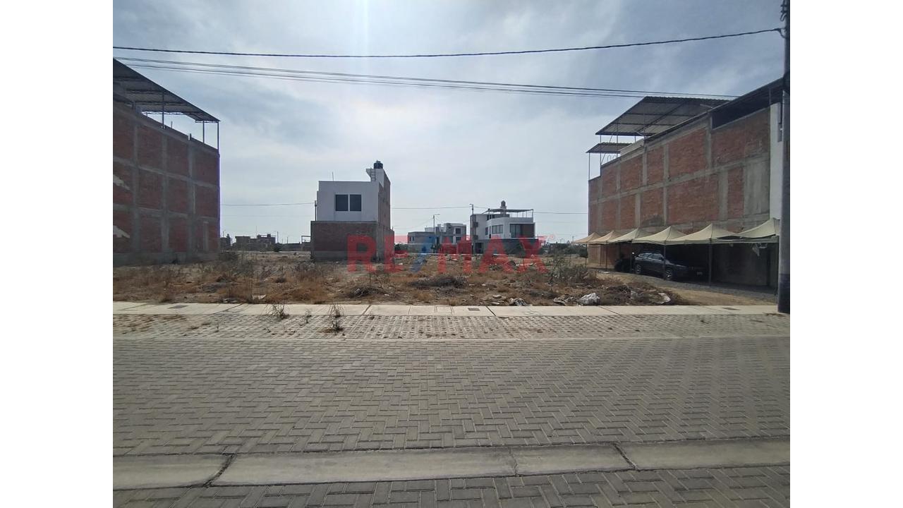 Venta De Terreno En Esquna Boulevard Plark Plaza — foto 8