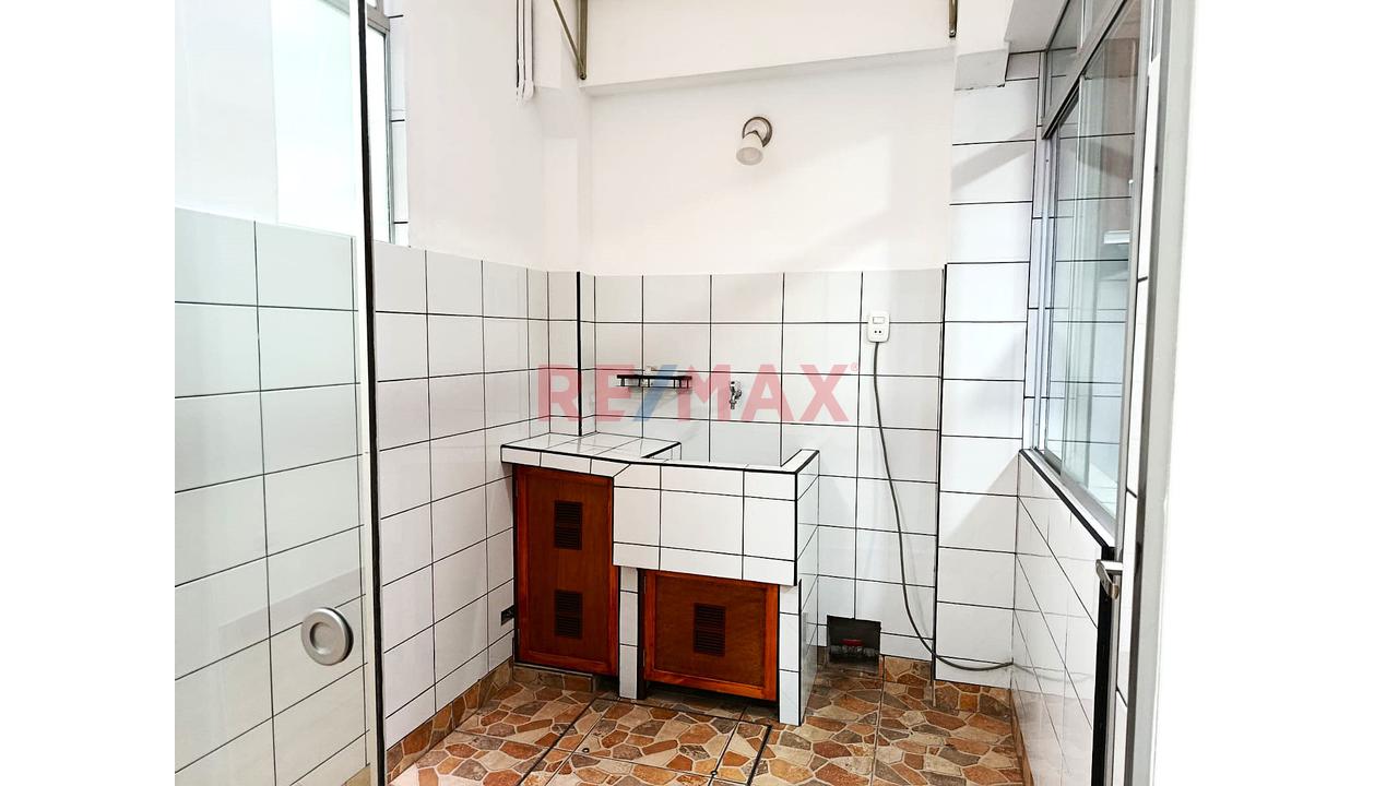 🌊🏡 ¡Excelente Ubicación En San Miguel! Departamento De 1 Dormitorio En Primer Piso, Cerca A Bertolotto Y La Costa Verde ✨🔑 - 16