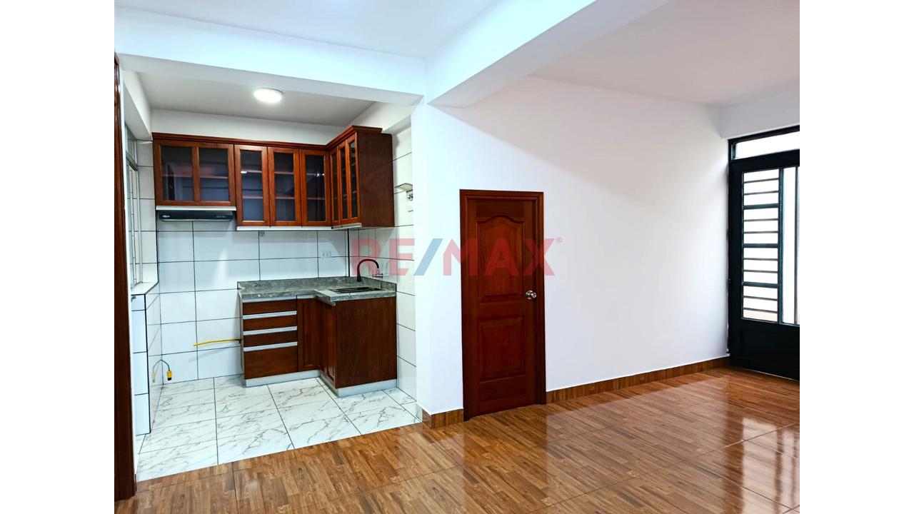 🌊🏡 ¡Excelente Ubicación En San Miguel! Departamento De 1 Dormitorio En Primer Piso, Cerca A Bertolotto Y La Costa Verde ✨🔑 — foto 3