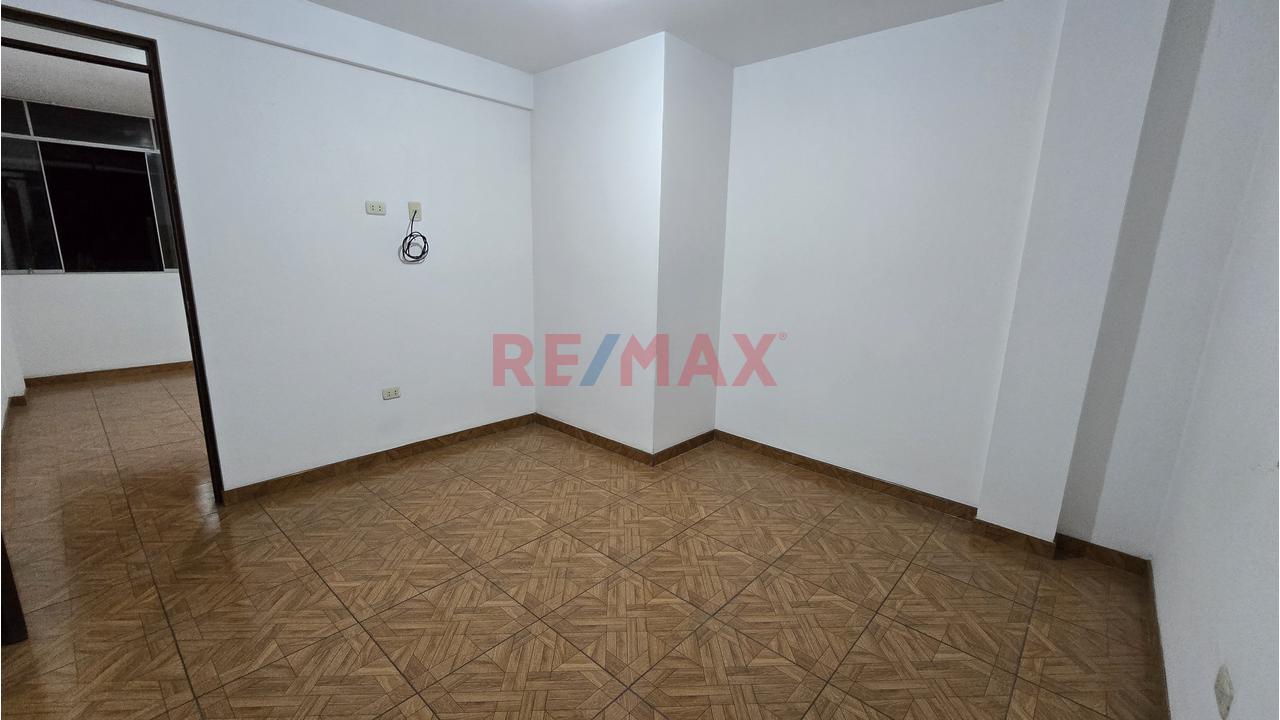 Mini Dpto En Alquiler Urb. San Felipe - Comas — foto 6