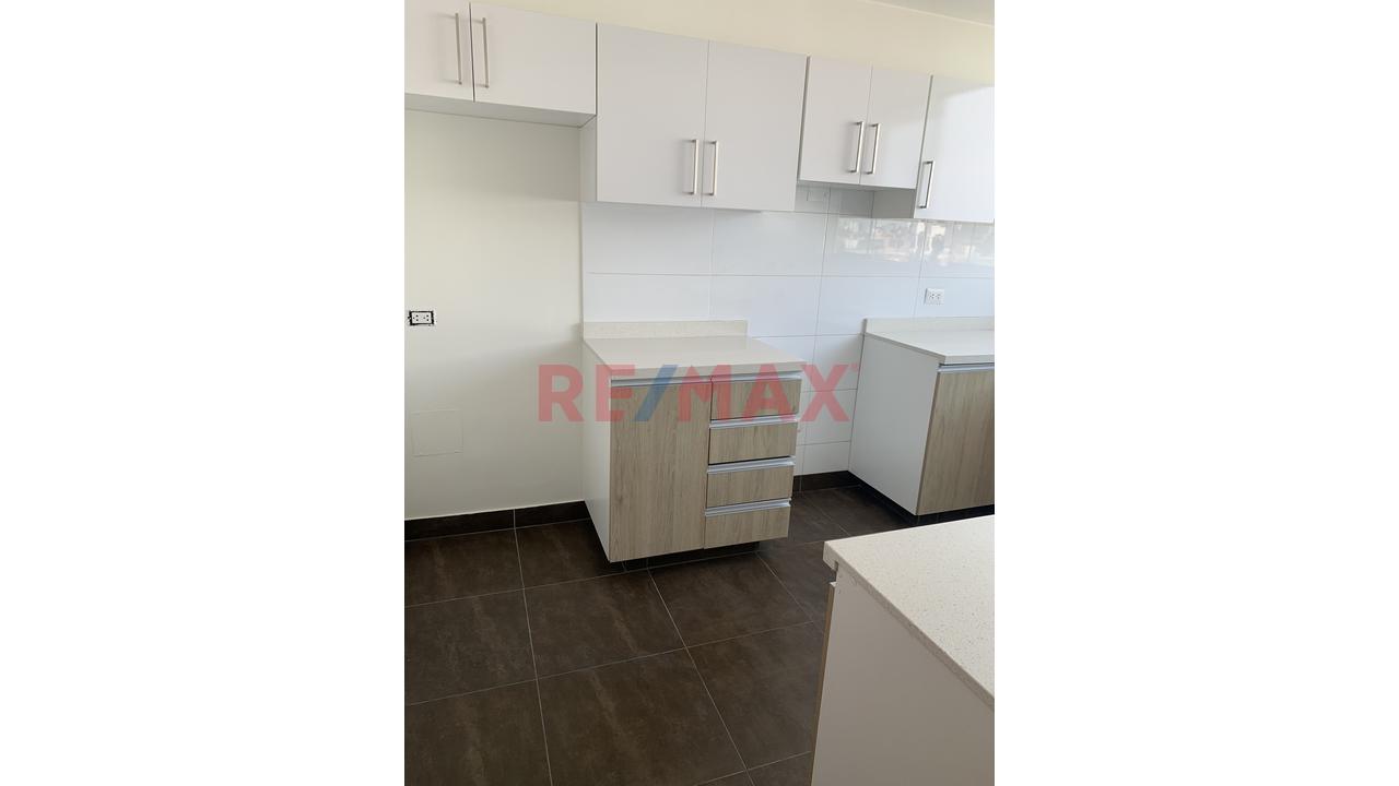 Alquiler De Departamento Surquillo Limite San Isidro Oportunidad — foto 9