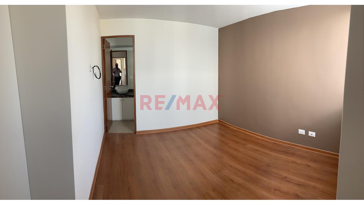 Alquiler De Departamento Surquillo Limite San Isidro Oportunidad - 17