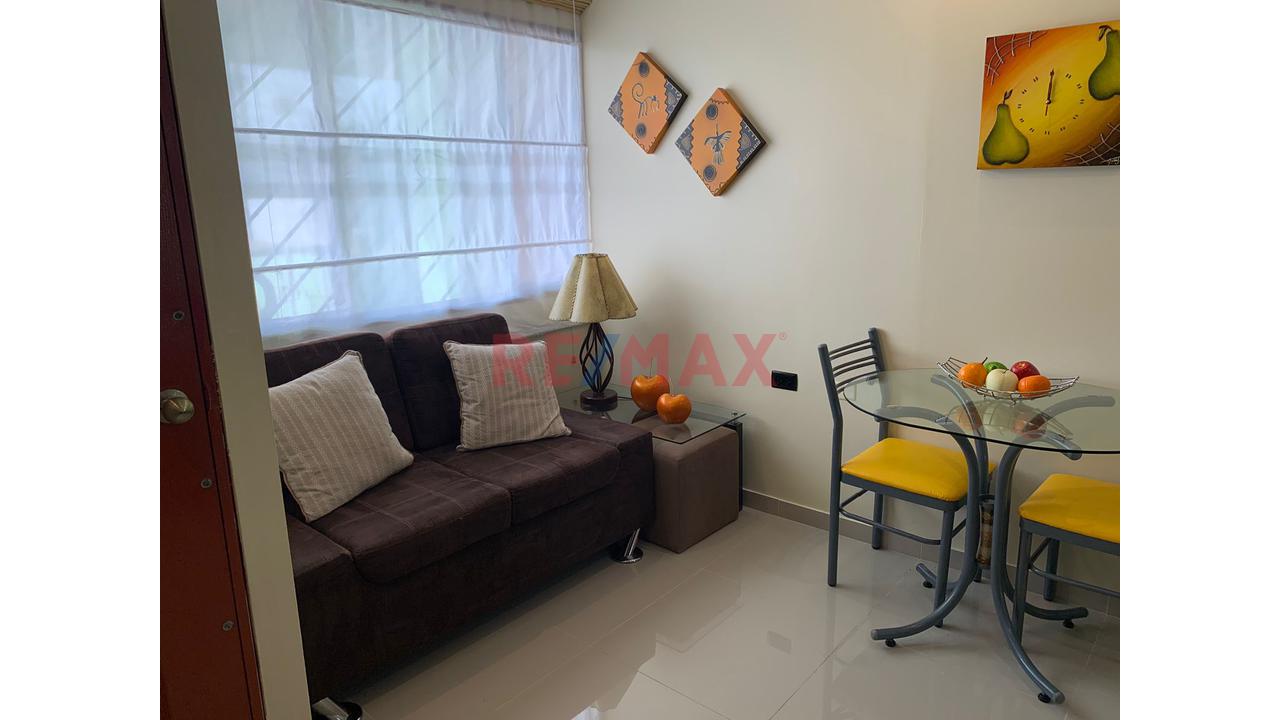 Minidepartamento En Alquiler, Totalmente Amoblado En Privilegiada Zona De Surco — foto 2