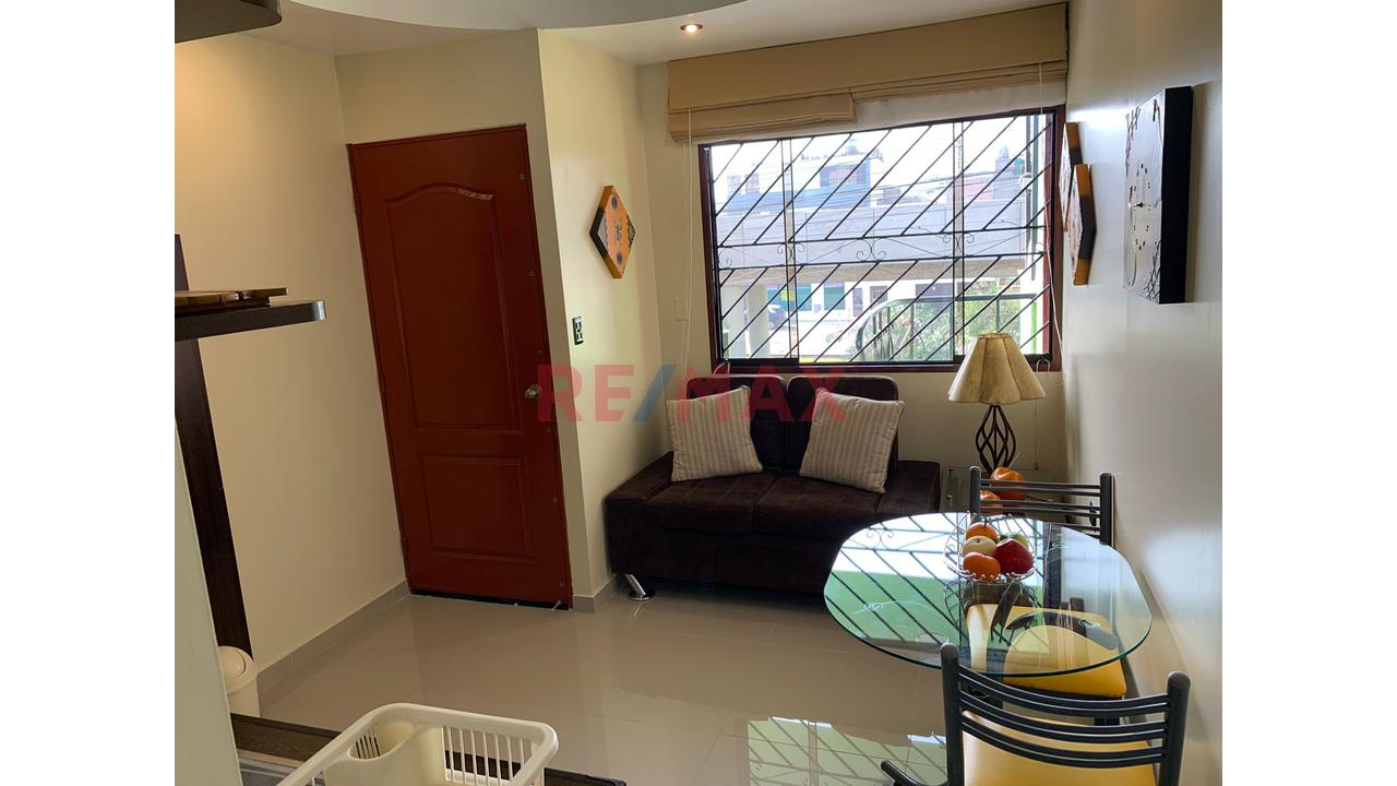 Minidepartamento En Alquiler, Totalmente Amoblado En Privilegiada Zona De Surco — foto 1