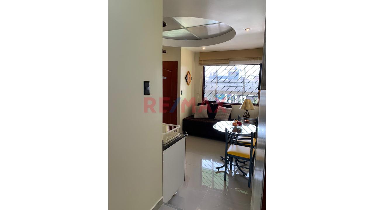 Minidepartamento En Alquiler, Totalmente Amoblado En Privilegiada Zona De Surco — foto 10