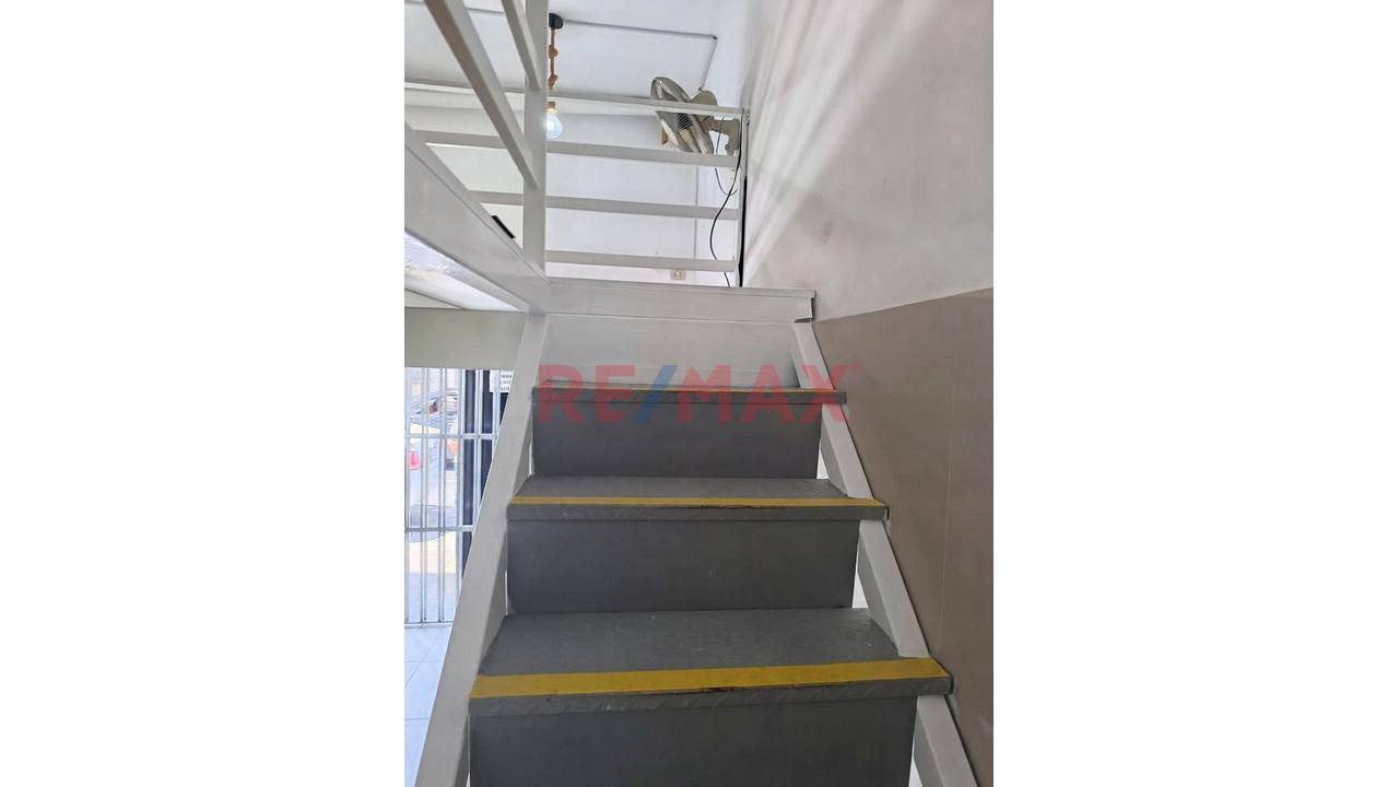 Alquilo Local Comercial Cercado De Lima — foto 2