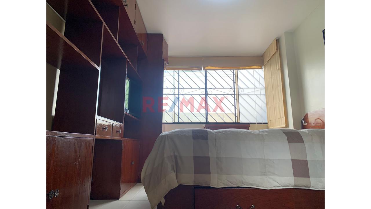 Oportunidad Alquiler De Mini Departamento Dúplex Amoblado – Surco (Higuereta) — foto 13