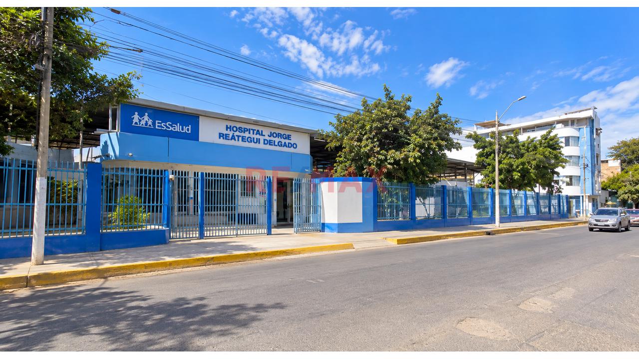 🏢 Oficina / Consultorio En Alquiler | 2.º Piso | Frente Al Hospital Reátegui – Piura — foto 6