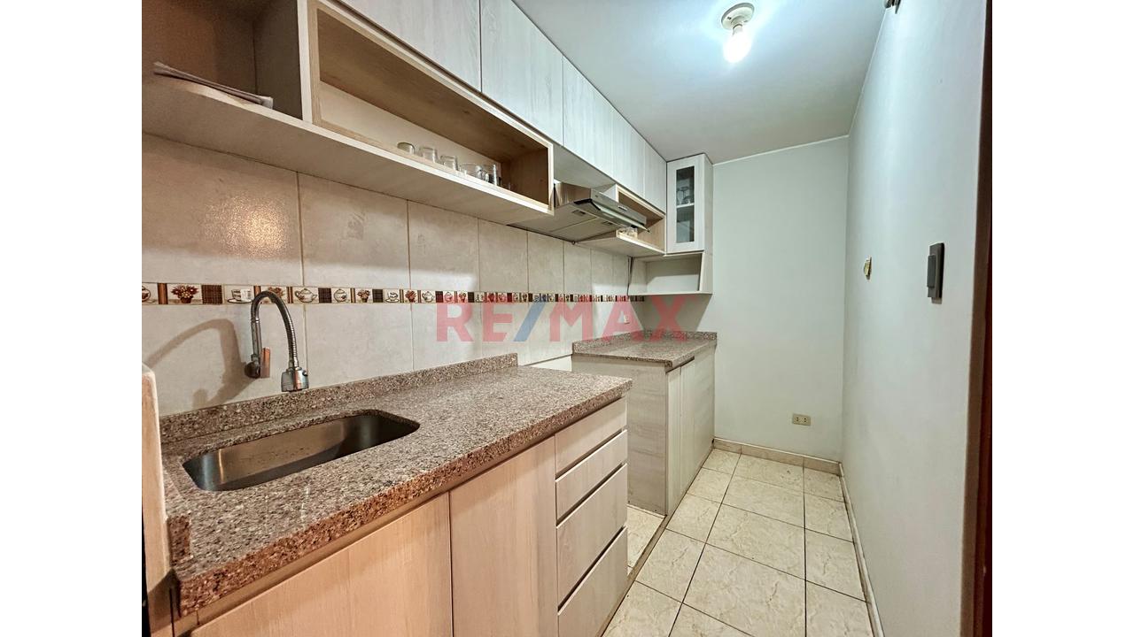 🏡 ¡Departamento En Venta En Carlos Garcia Ronceros - Miraflores! — foto 2