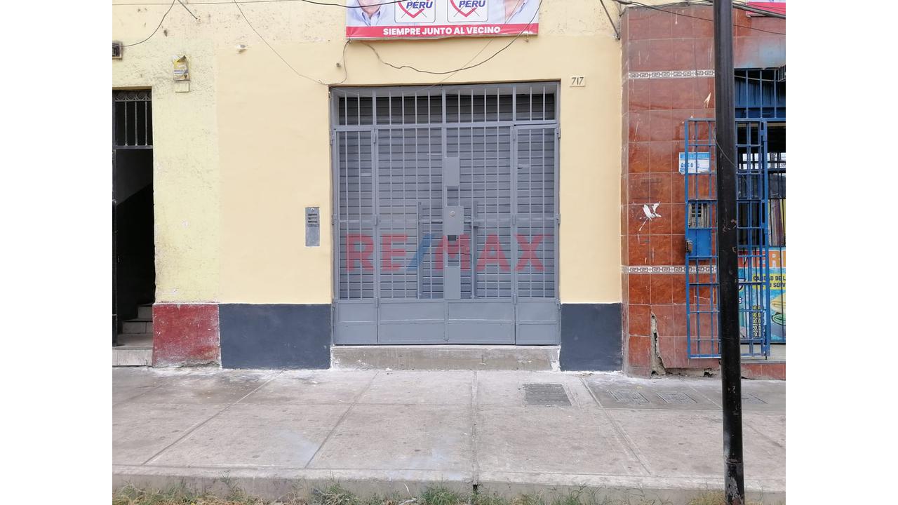 Exclente Oportunidad. Local Comercial Puerta A Calle — foto 2