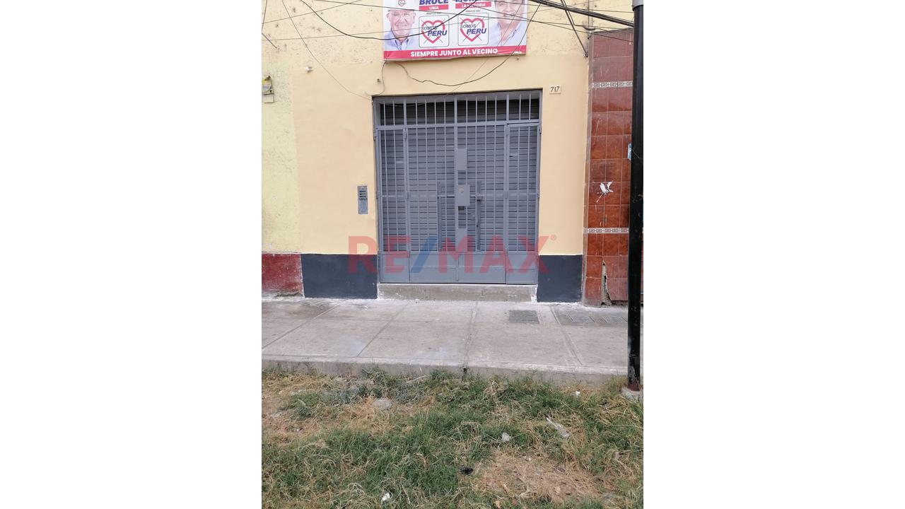 Exclente Oportunidad. Local Comercial Puerta A Calle