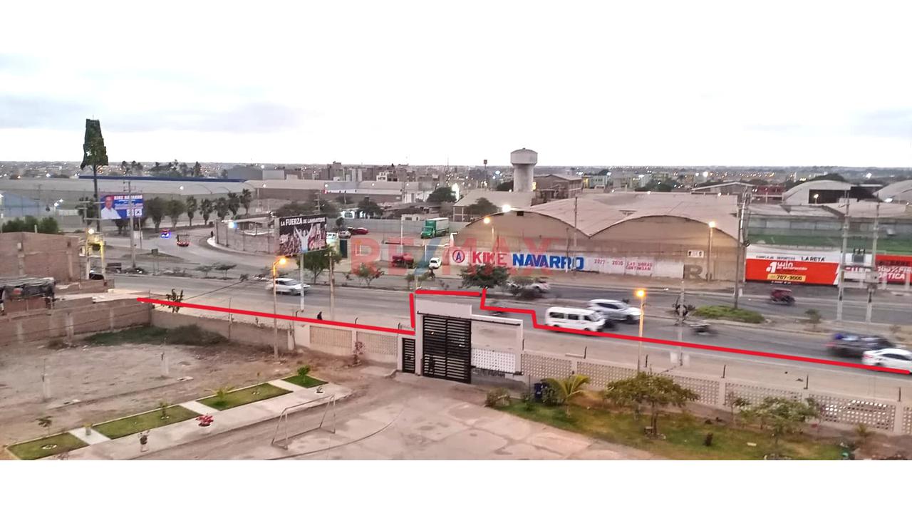 Se Vende Departamento Con Cochera – Primer Piso Condominio Los Álamos – Pimentel