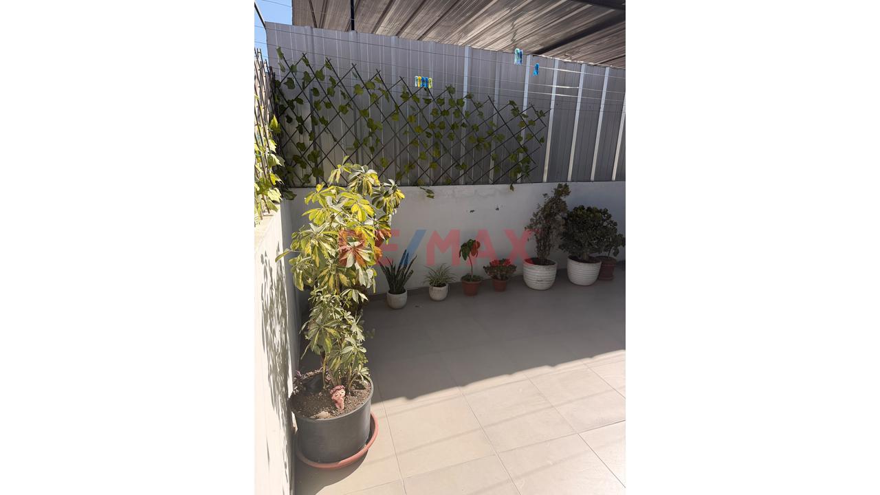 Duplex En Hunter: Oportunidad De Inversión En Zona De Salud Y Comercio - 13