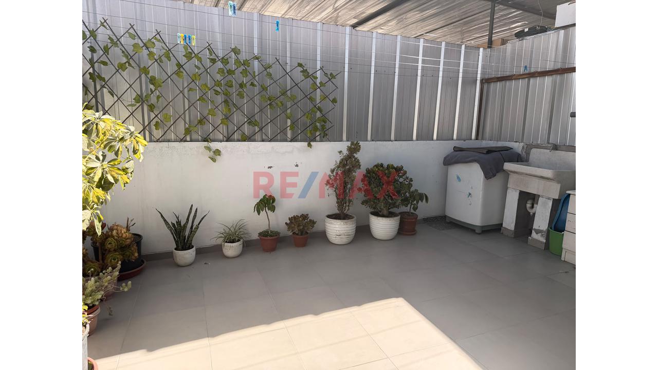 Duplex En Hunter: Oportunidad De Inversión En Zona De Salud Y Comercio - 7