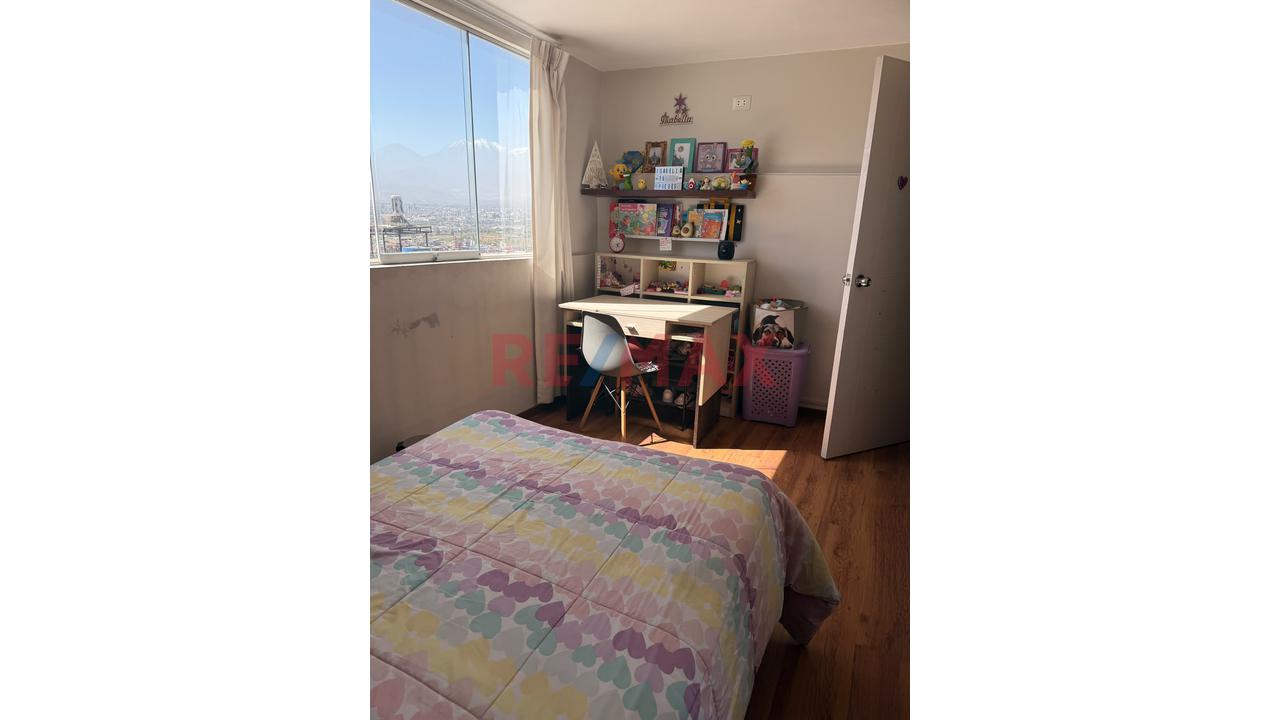 Duplex En Hunter: Oportunidad De Inversión En Zona De Salud Y Comercio - 10