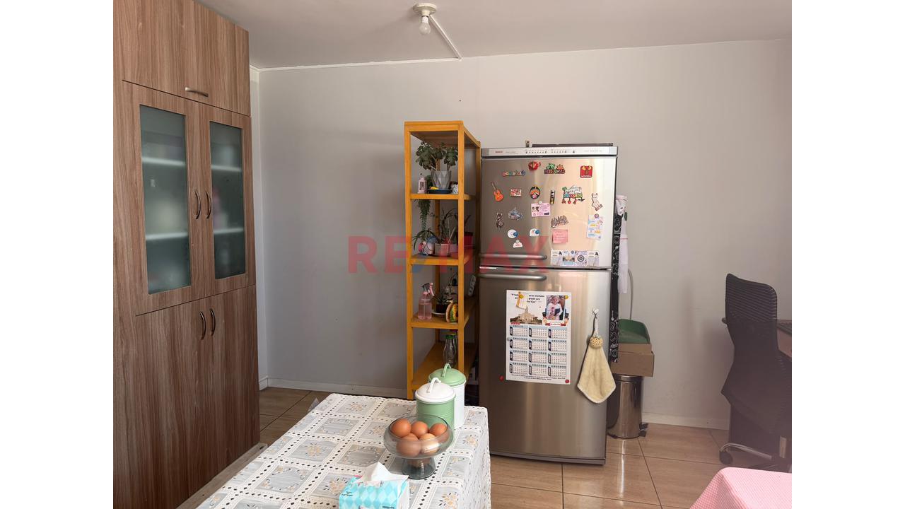 Duplex En Hunter: Oportunidad De Inversión En Zona De Salud Y Comercio - 4