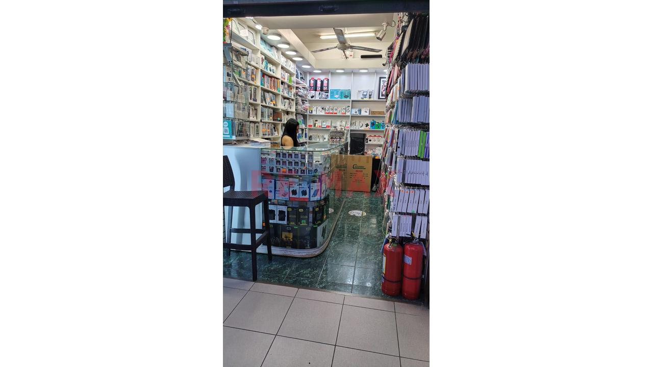 Venta De Local Stand Comercial En Miraflores De 11.5M2 — foto 3