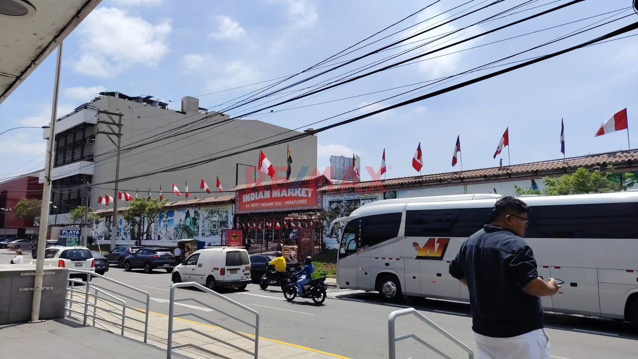 Venta De Local Stand Comercial En Miraflores De 11.5M2 — foto 12