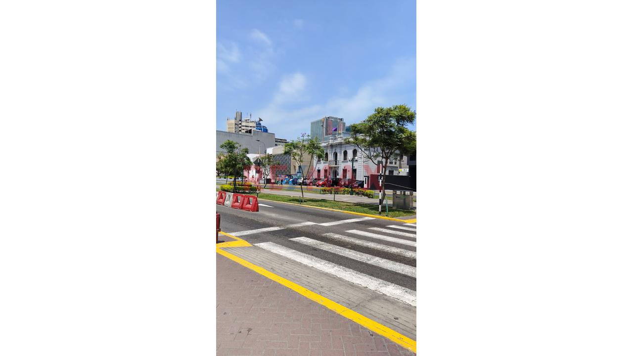 Venta De Local Stand Comercial En Miraflores De 11.5M2 — foto 5