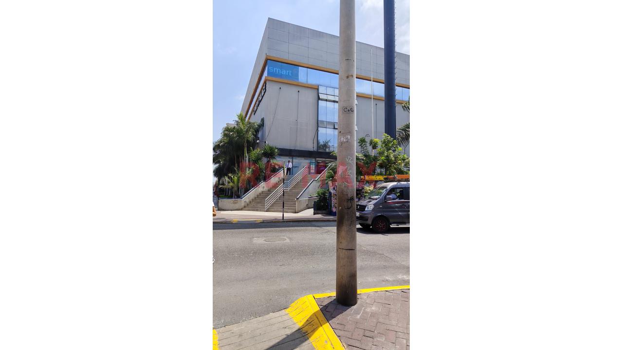 Venta De Local Stand Comercial En Miraflores De 11.5M2 — foto 6