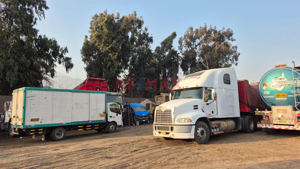 Se Alquila Terreno En Ate — foto 2