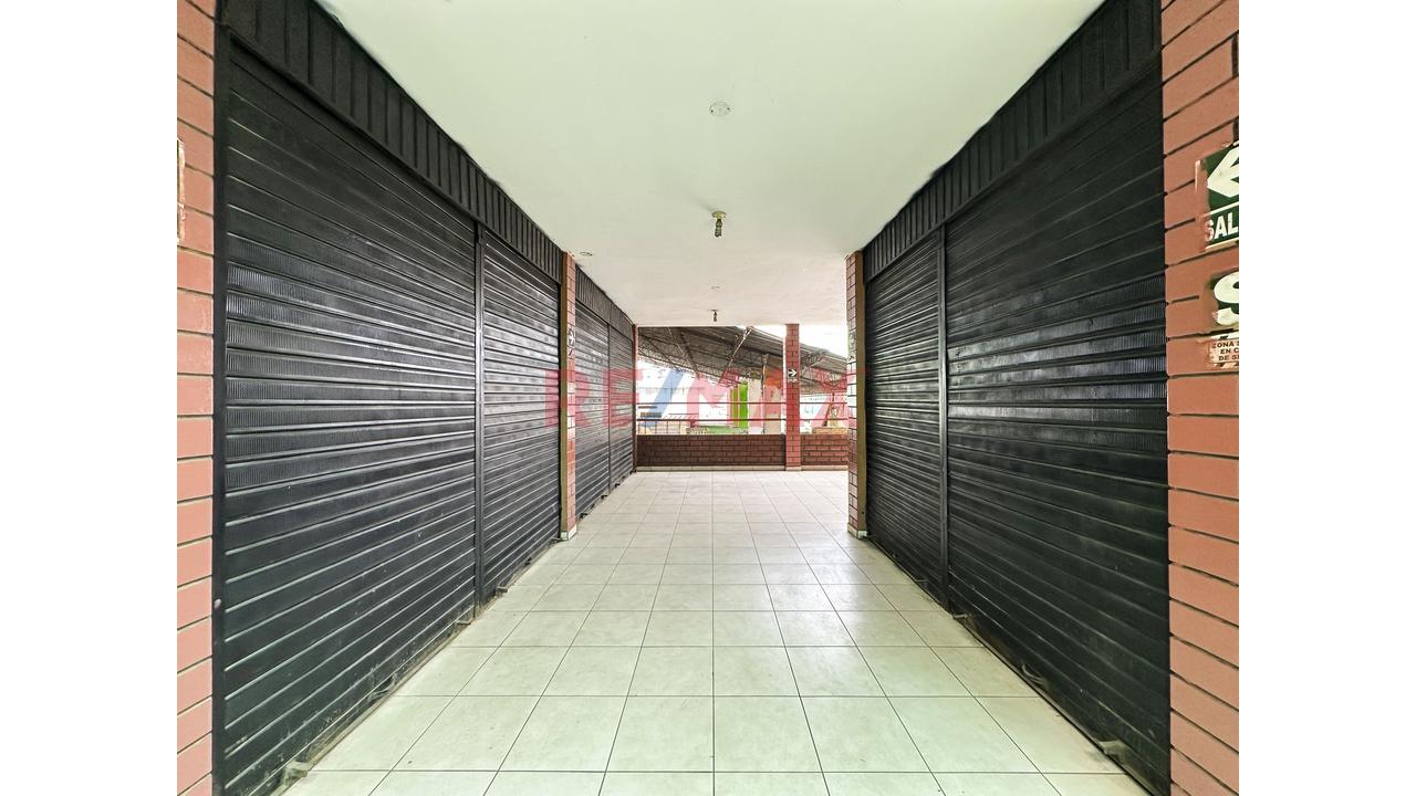 🏢 Local Comercial Multifuncional | 498.13 M² De Terreno | 836.14 M² Construidos | Chacra Cerro – Comas - 10