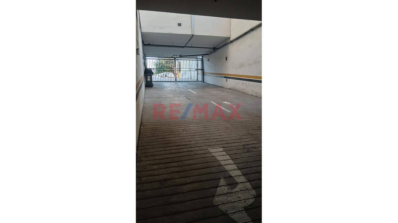 Alquiler De Departamento Con Cochera En Condominio Los Virreyes – Ate - 17