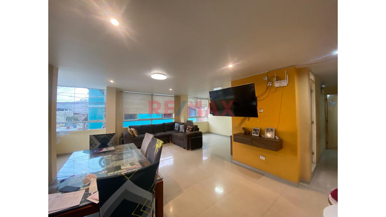 Vendo Departamento Flat En Piso 2 De 105 M2 En Villa Maria Del Triunfo — foto 4