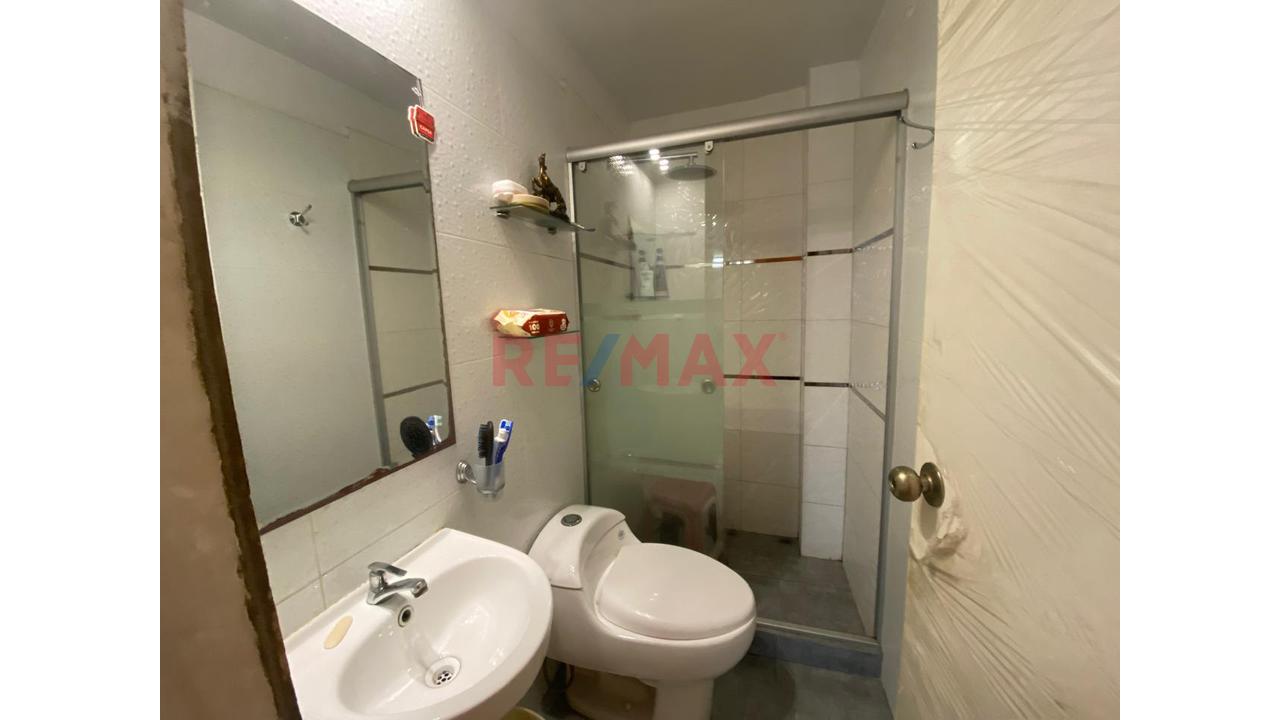 Vendo Departamento Flat En Piso 2 De 105 M2 En Villa Maria Del Triunfo — foto 7