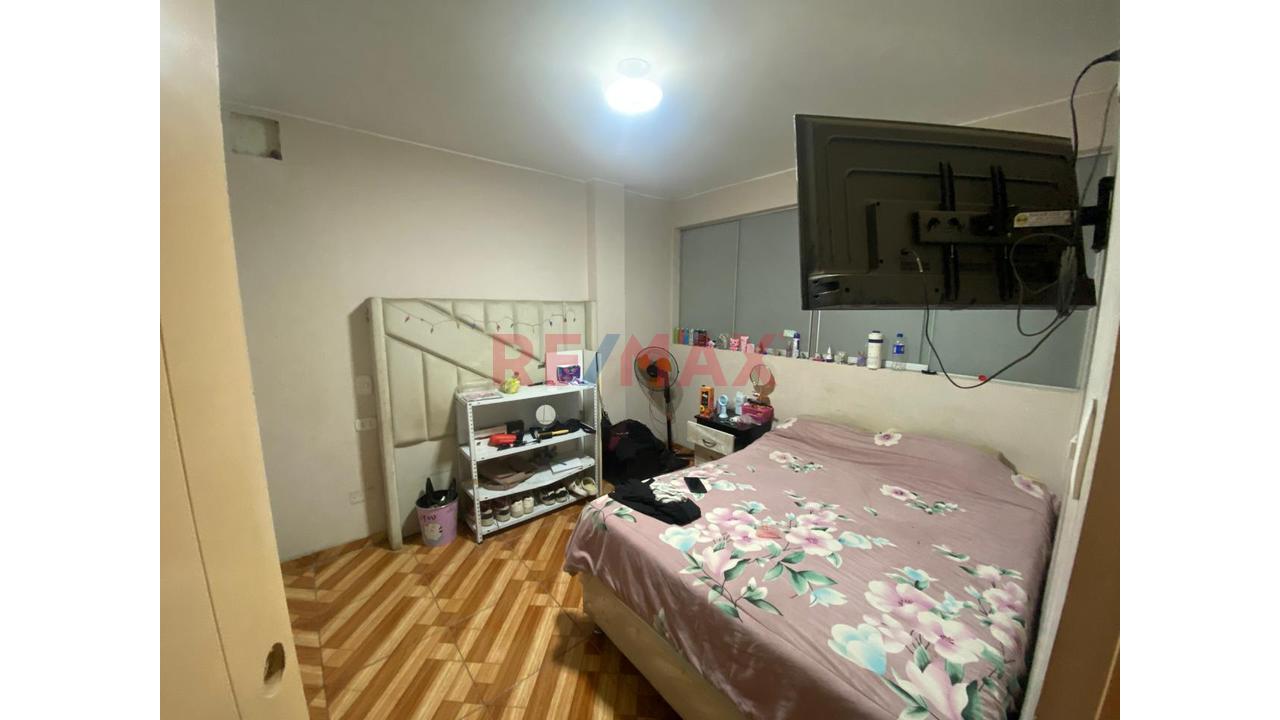 Vendo Departamento Flat En Piso 2 De 105 M2 En Villa Maria Del Triunfo — foto 11