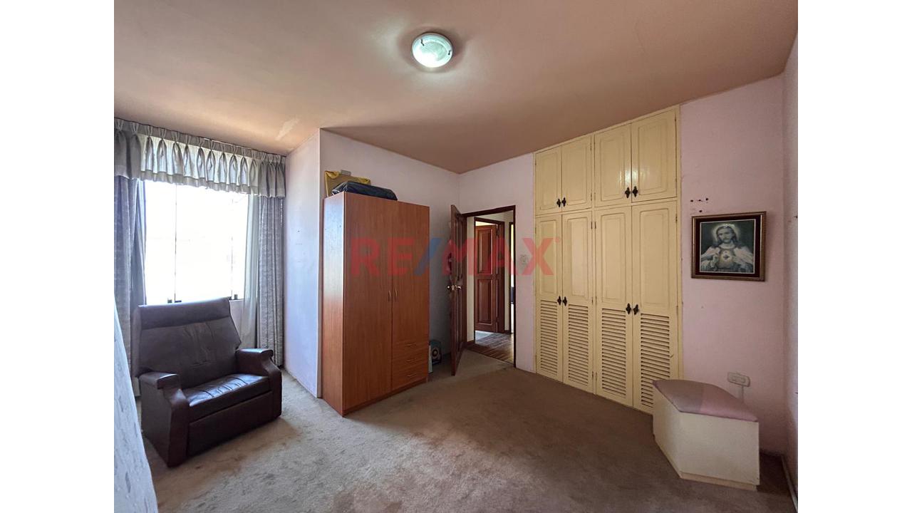 Casa Con Piscina En San Borja – 300 M² – Cerca A La Rambla - 16