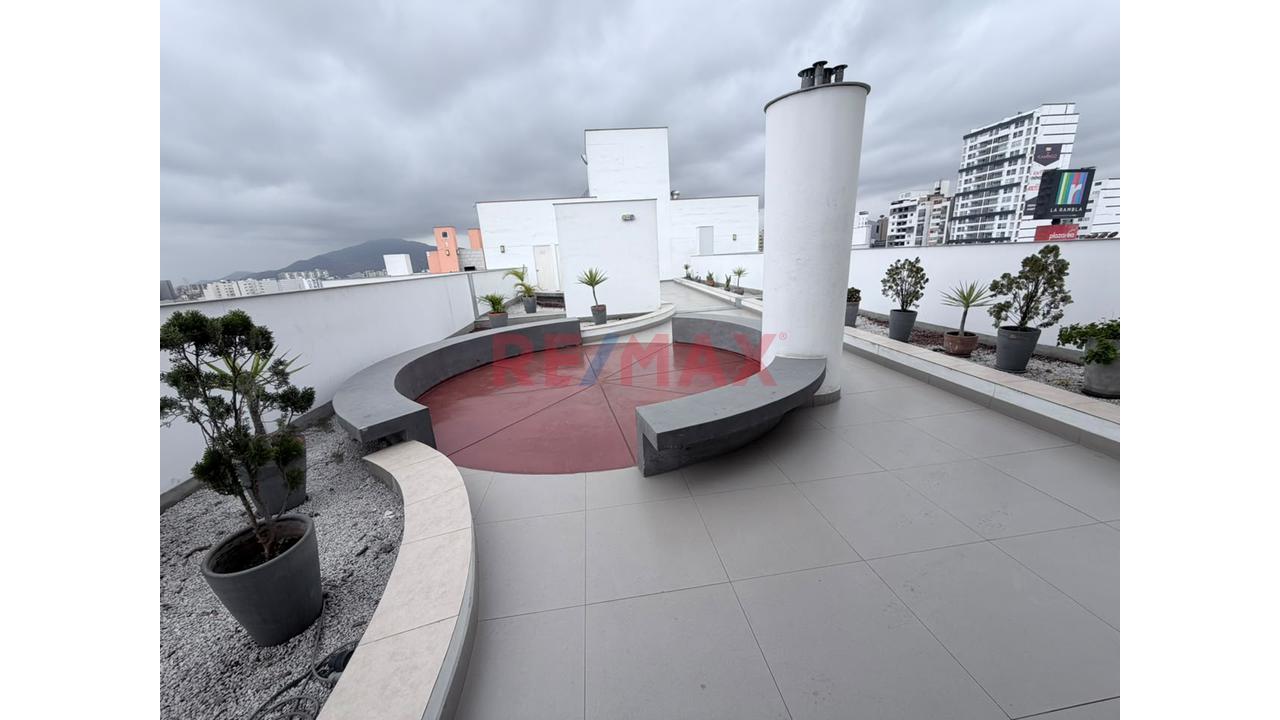 Se Vende Hermoso Departamento En Breña — foto 14