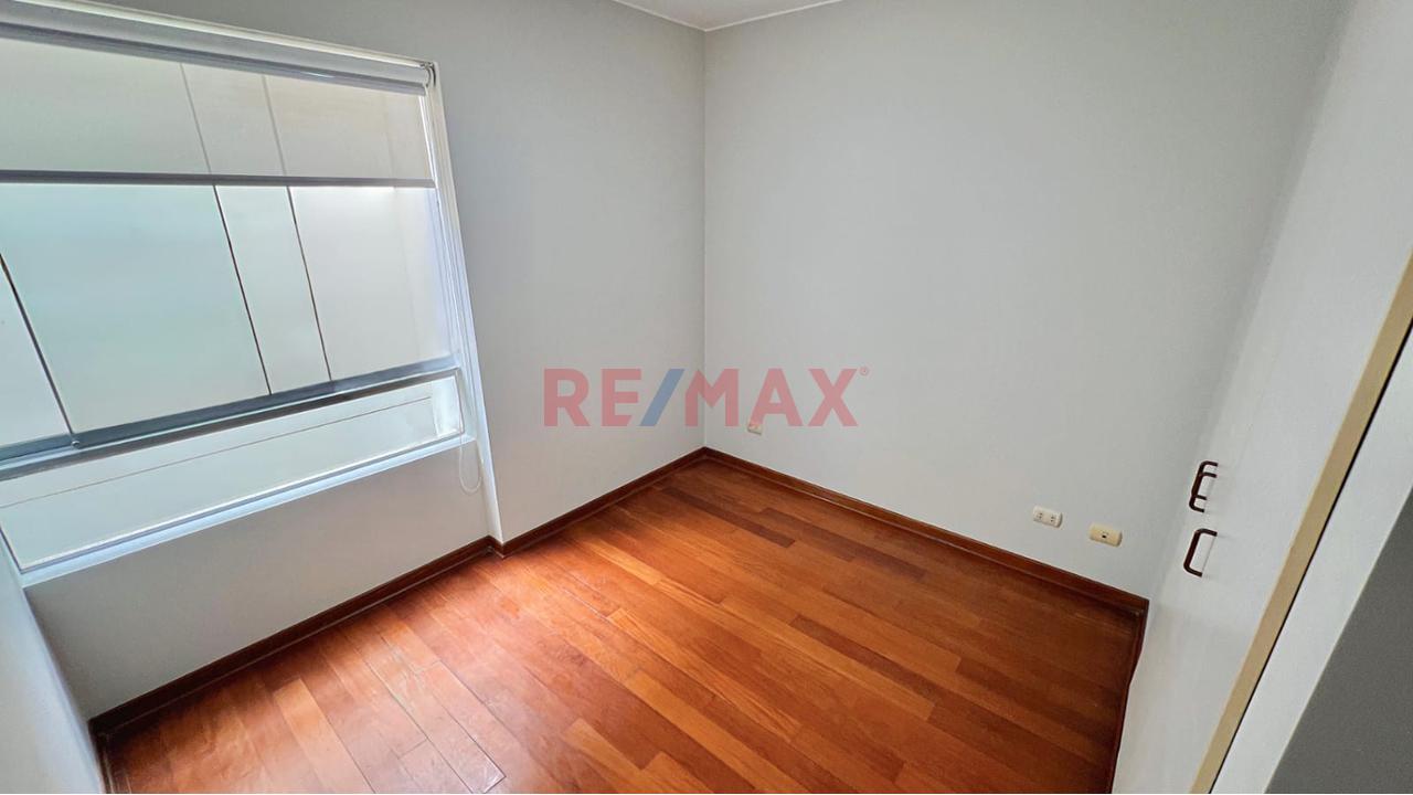 🏡 En Venta – Exclusivo Departamento En Tercer Piso En Surco | 122 M² | 3 Dormitorios | Dormitorio Y Baño De Servicio | 1 Cochera — foto 13