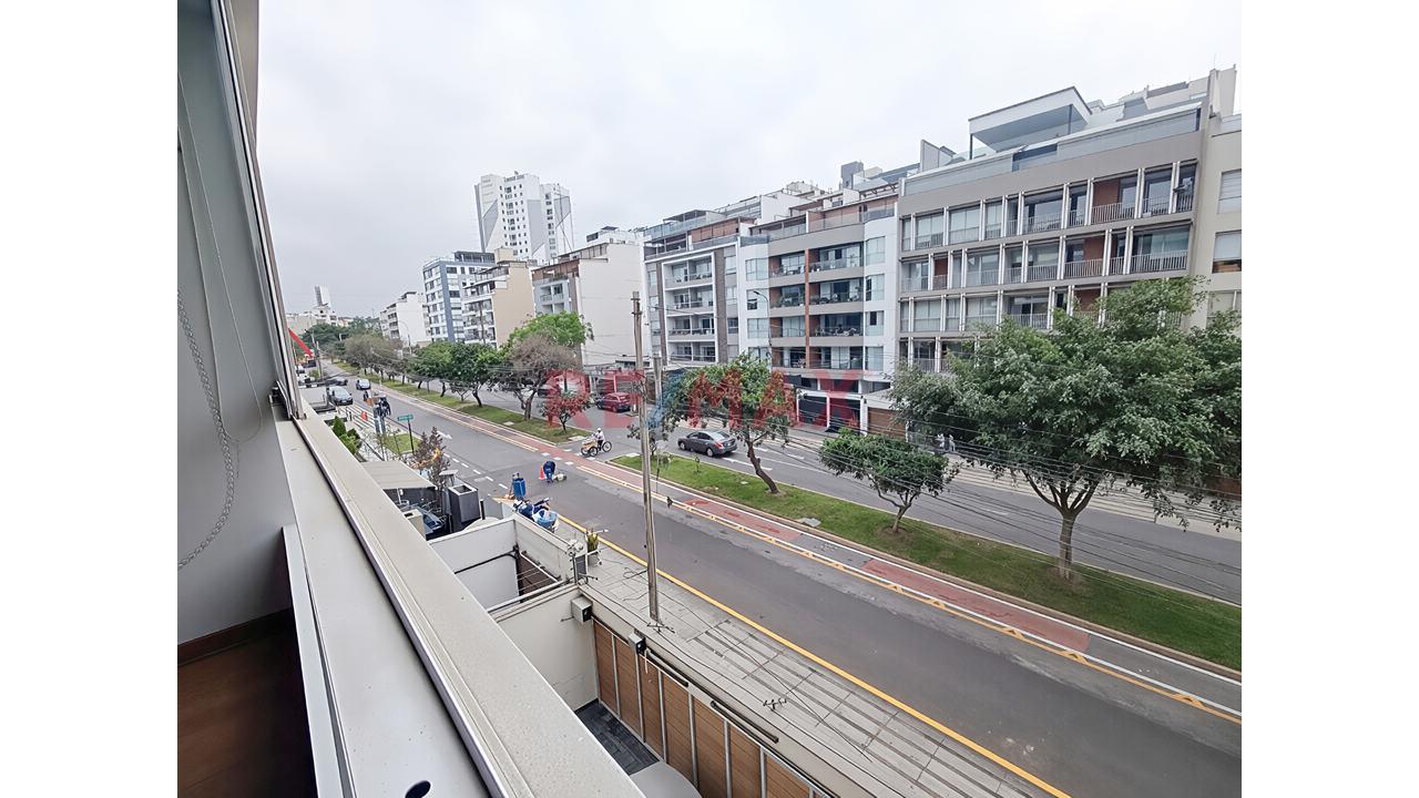 🏡 En Venta – Exclusivo Departamento En Tercer Piso En Surco | 122 M² | 3 Dormitorios | Dormitorio Y Baño De Servicio | 1 Cochera — foto 2