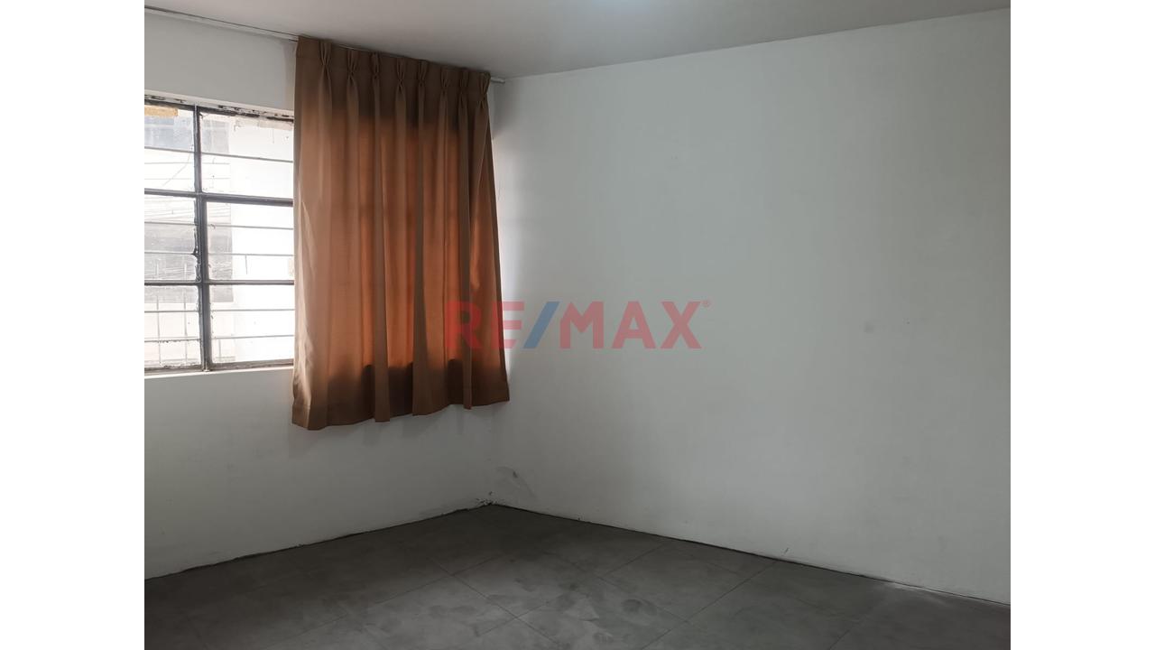 Alquiler De Departamento En 2Do Piso - Vmt — foto 6
